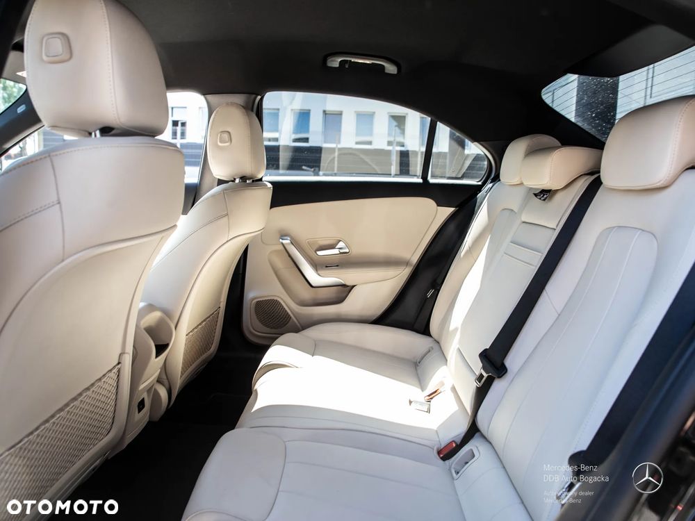 Mercedes-Benz Klasa A 200 Progressive 7G-DCT - 14