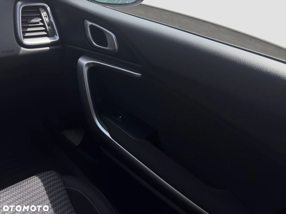 Kia Ceed 1.5 T-GDI M DCT - 19