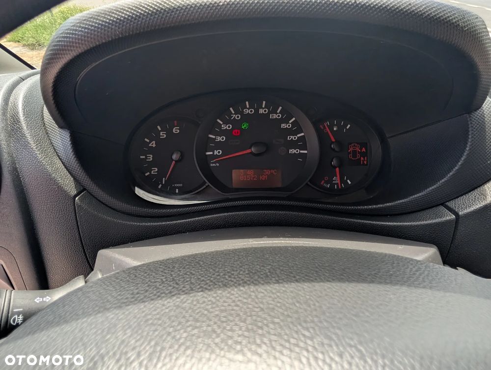 Renault Master - 25