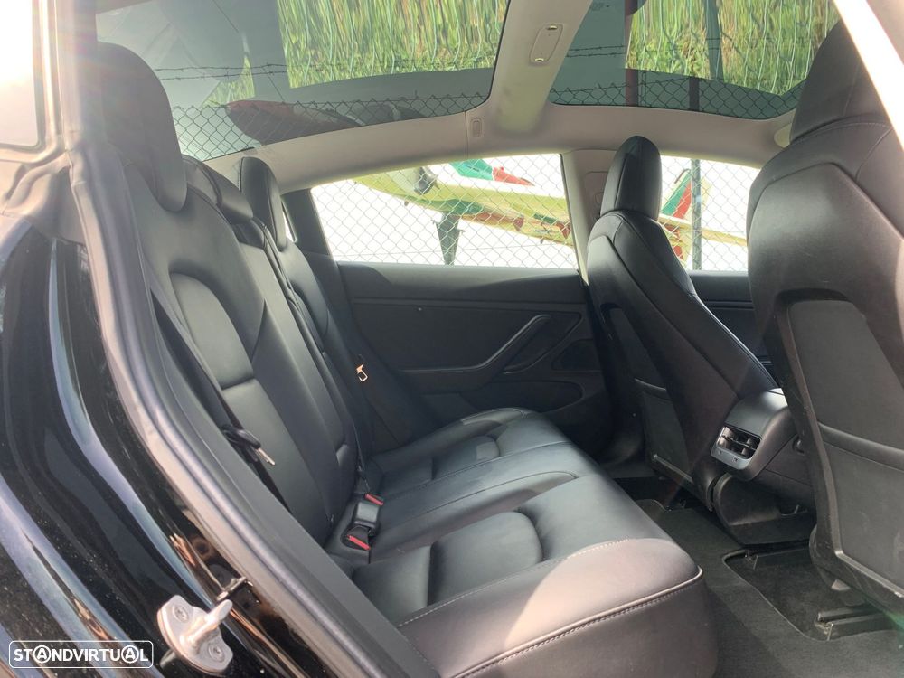 Tesla Model 3 Long Range Tração Integral - 24