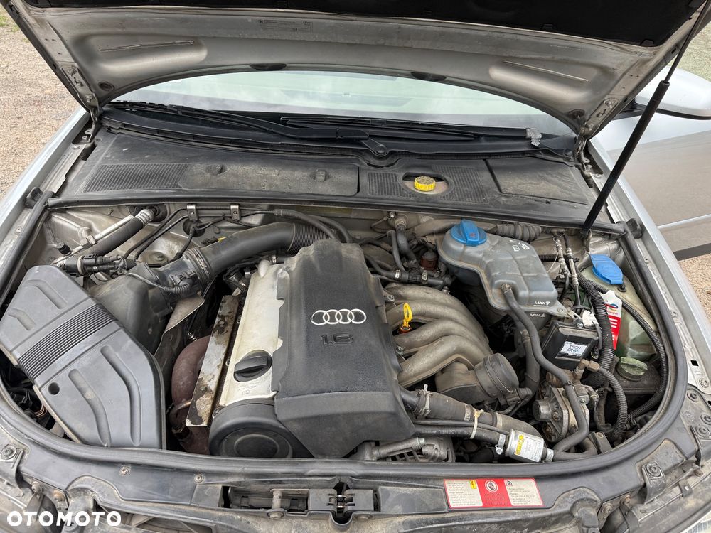 Audi A4 Limousine - 13