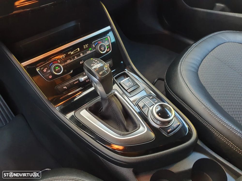 BMW 225xe Active Tourer iPerformance Sport Line - 10
