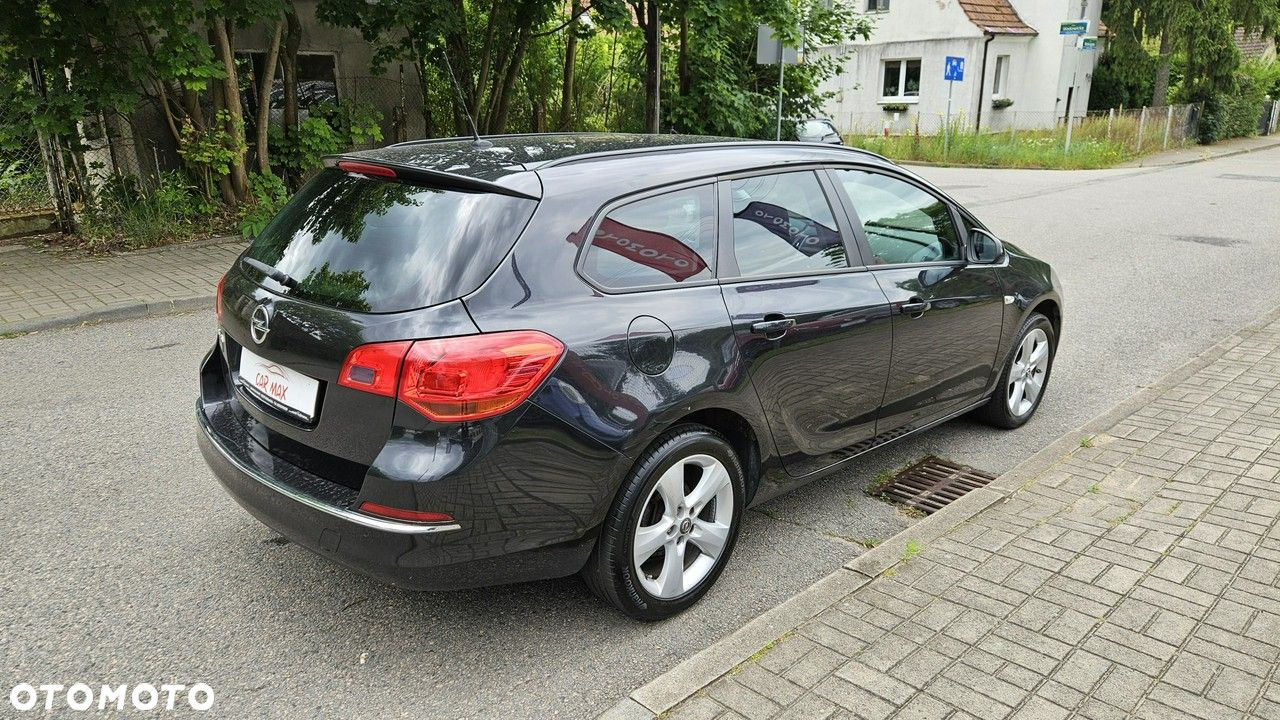 Opel Astra 1.4 Turbo Selection - 10