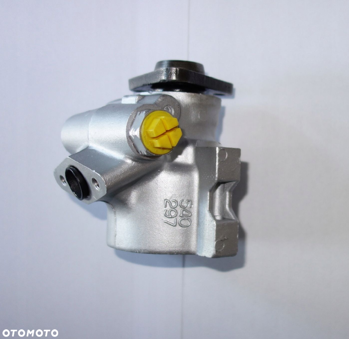 POMPA WSPOMAGANIA DAEWOO LANOS 1.6 16V 95212851 - 2