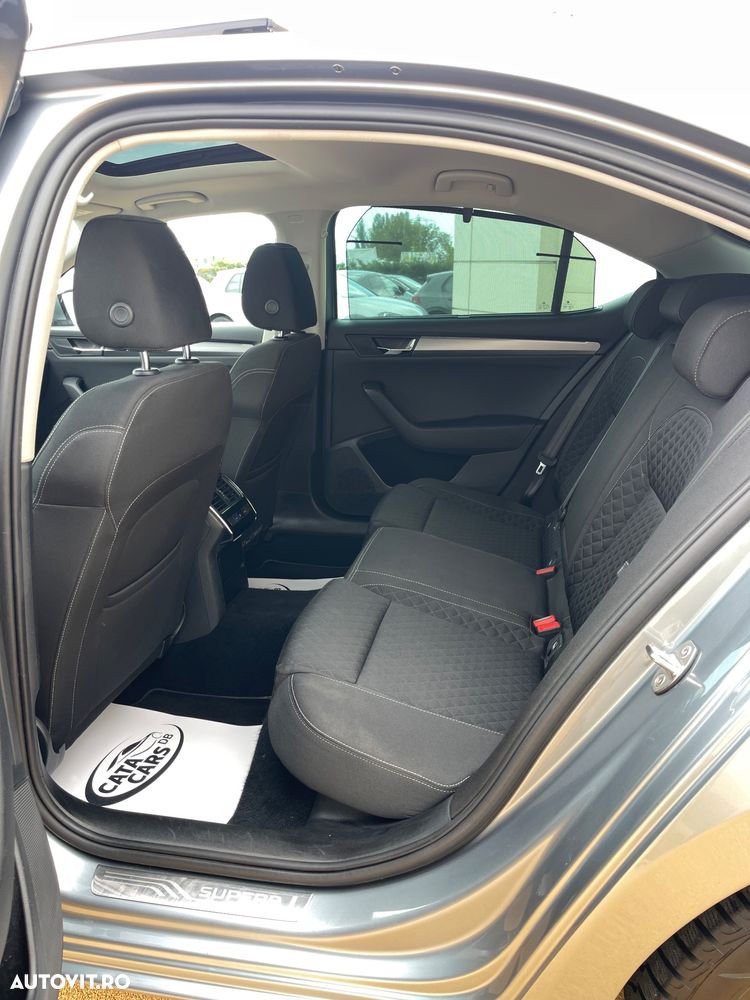 Skoda Superb 2.0 TDI 4X4 DSG Style - 26