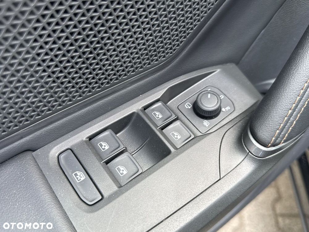 Cupra Formentor 1.5 eTSI mHEV DSG - 32