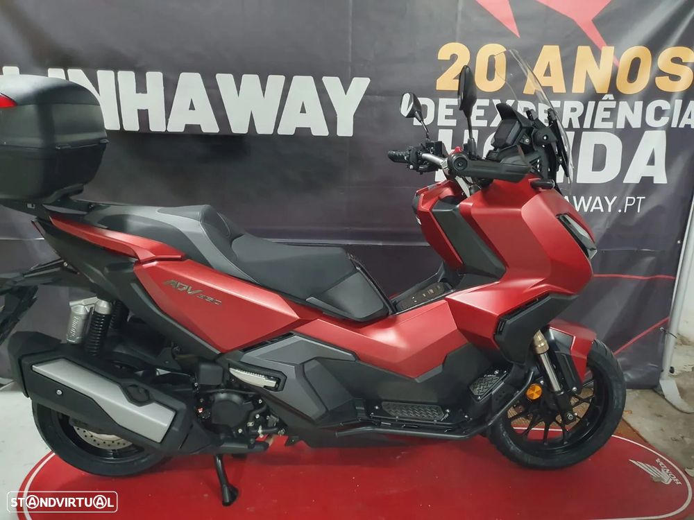 Honda ADV - 1