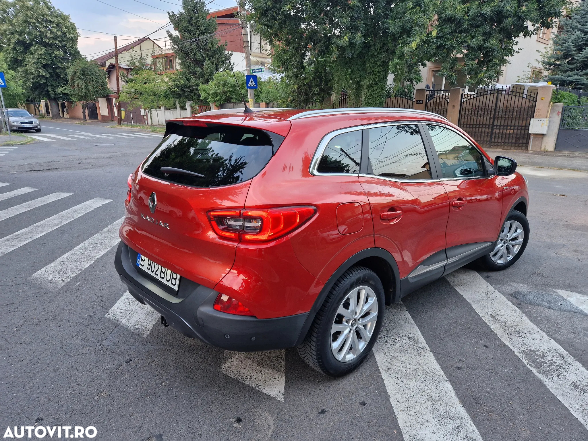 Renault Kadjar Energy TCe 130 Bose Edition - 4