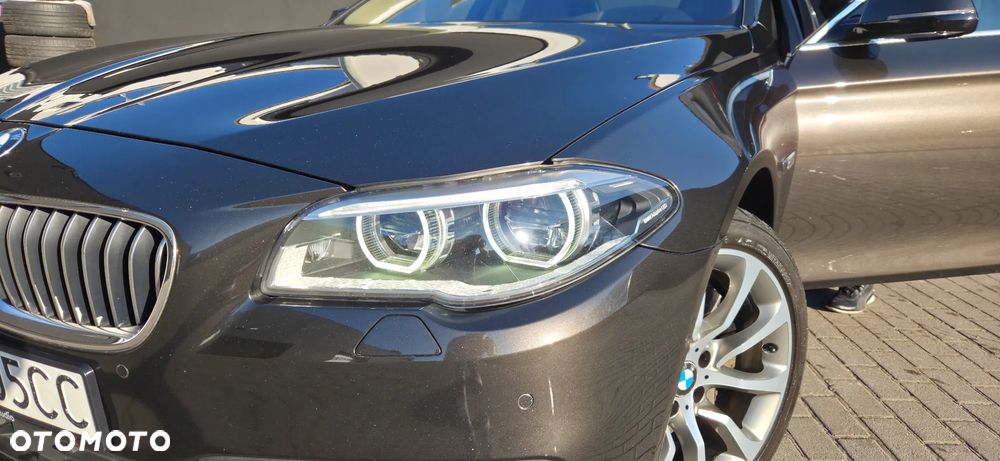 BMW Seria 5 535d xDrive Sport-Aut Luxury Line - 2