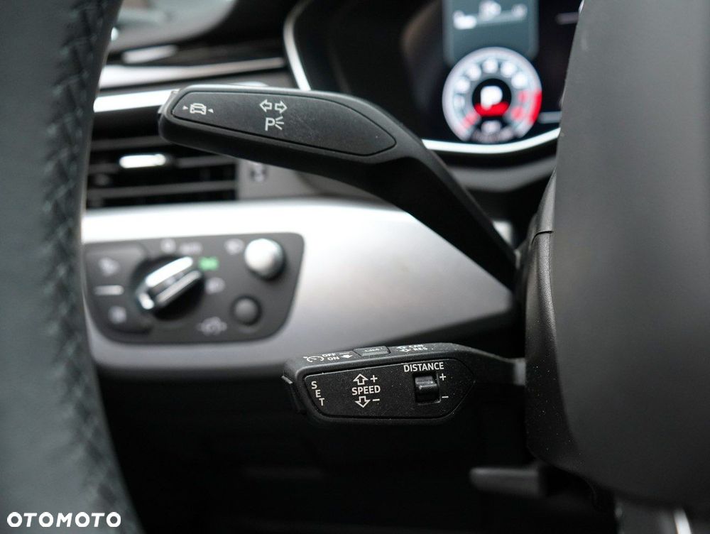 Audi A4 Allroad - 24