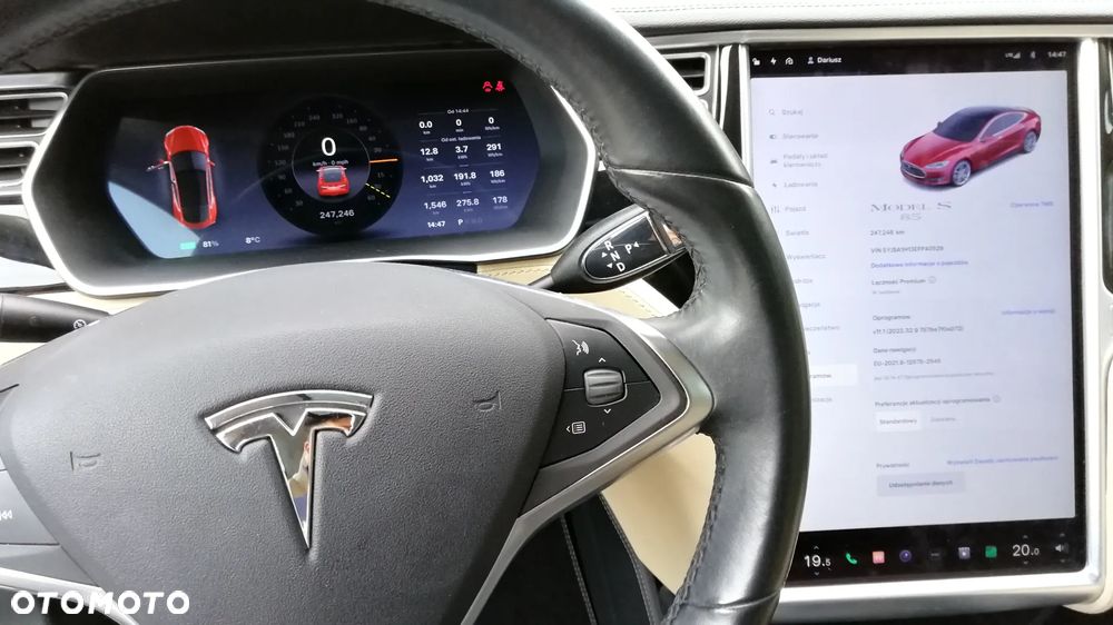 Tesla Model S 85 - 13