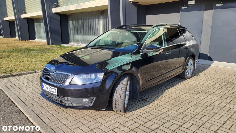 Skoda Octavia 1.6 TDI Elegance DSG - 3