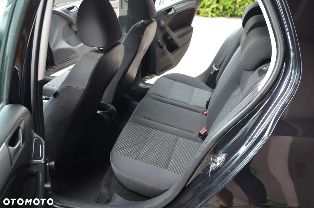 Volkswagen Golf - 3