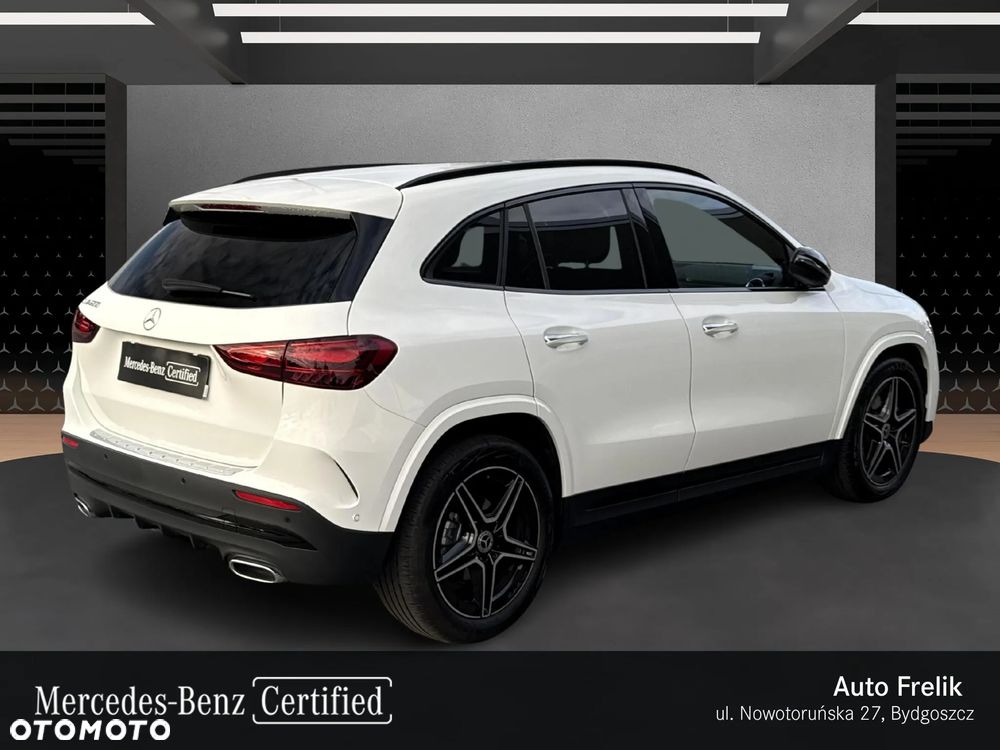 Mercedes-Benz GLA 200 AMG Line - 5