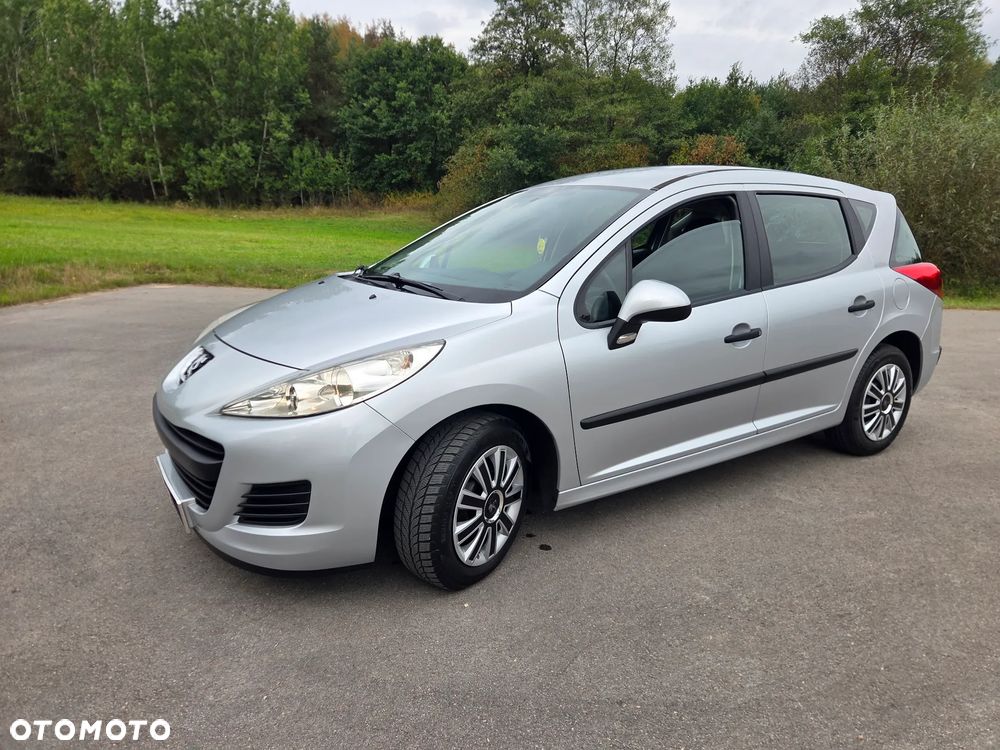 Peugeot 207 1.6 HDi - 12
