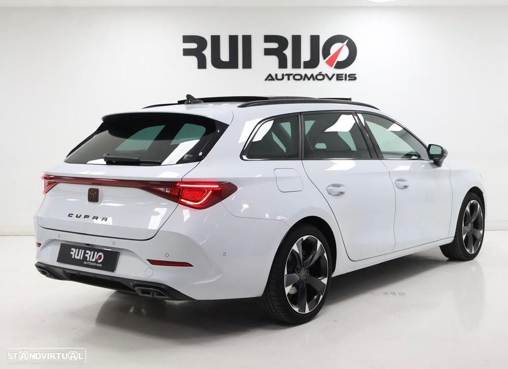 Cupra Leon ST 1.5 eTSI MID DSG - 3