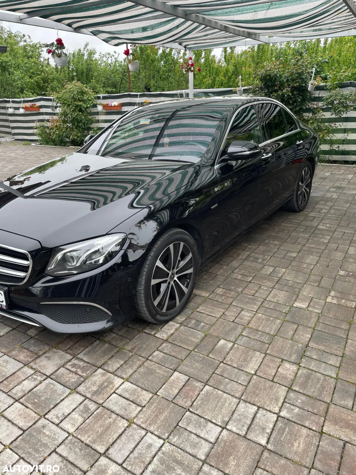 Mercedes-Benz E - 4
