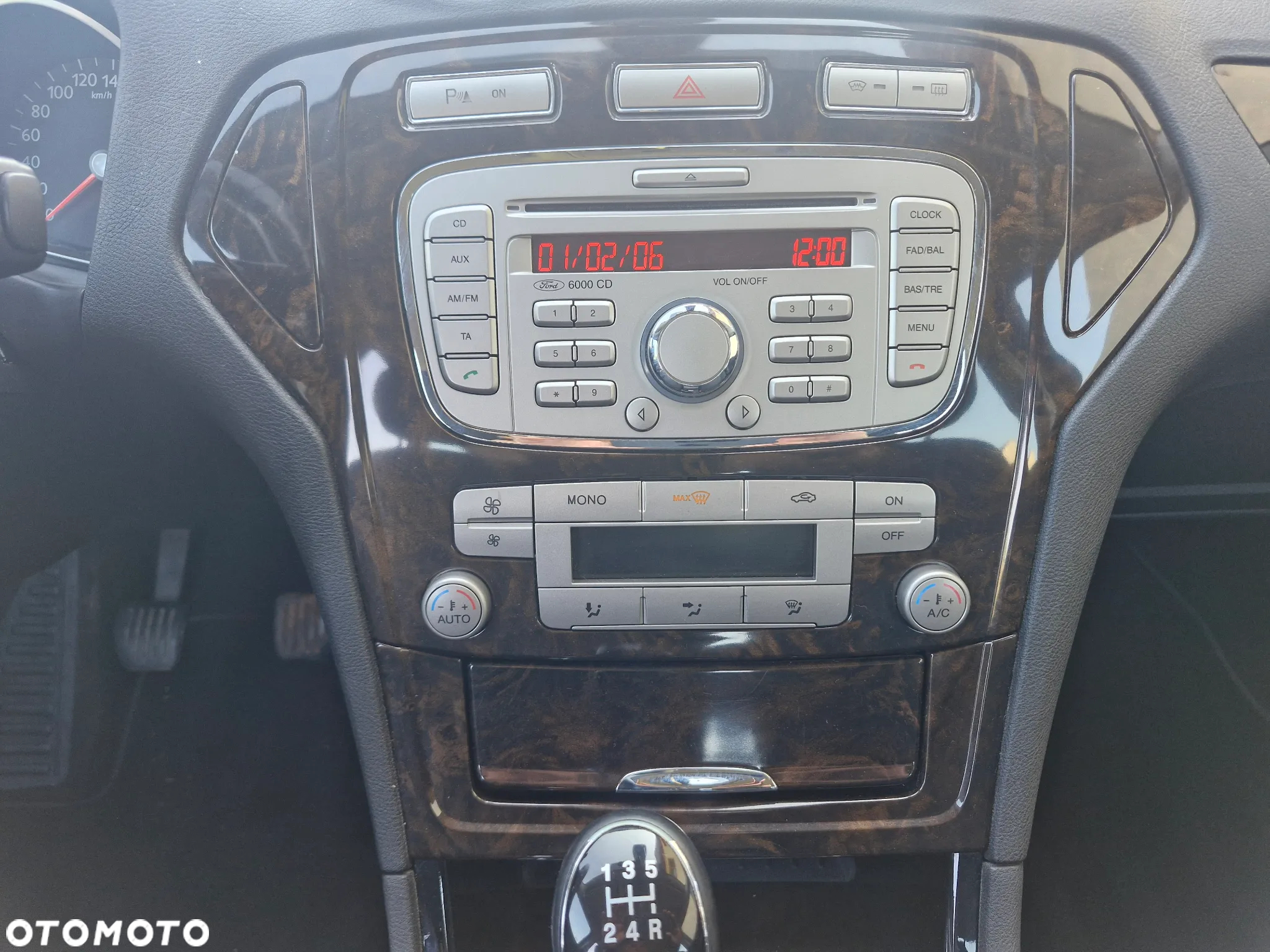 Ford Mondeo 2.0 FF Titanium - 20