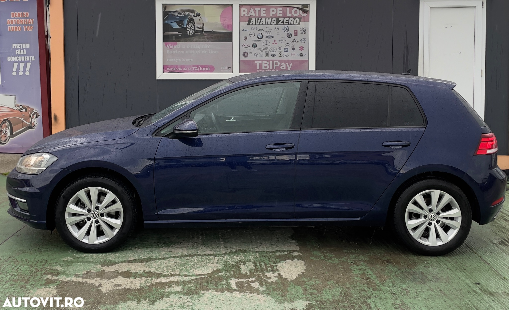 Volkswagen Golf 2.0 BlueTDI DSG Comfortline - 6