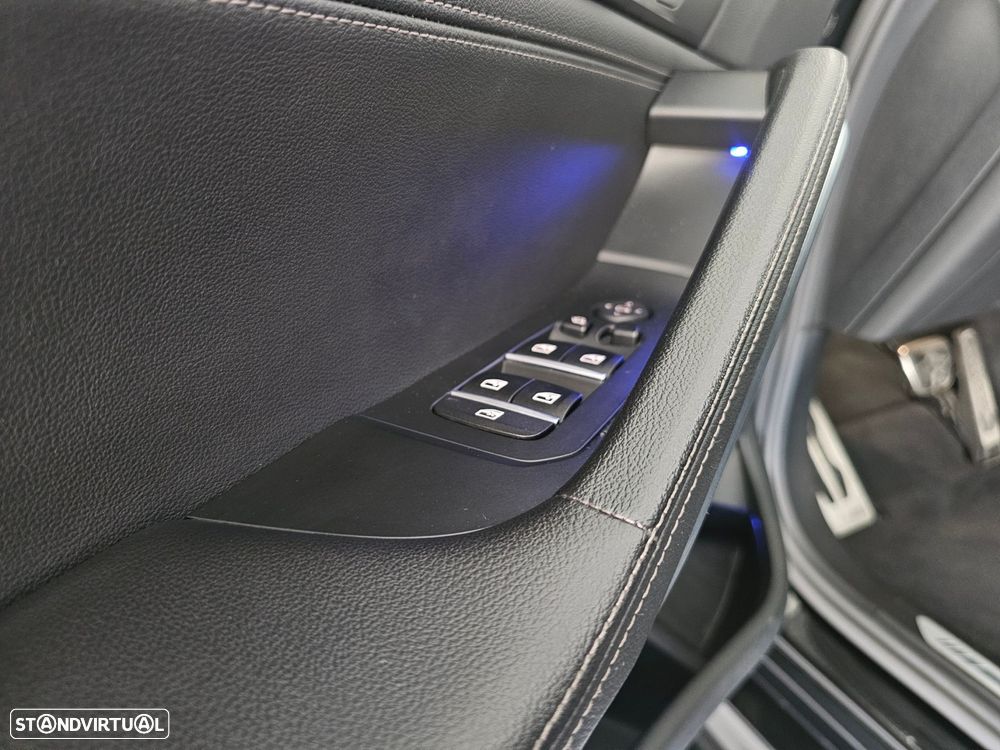 BMW X6 40 d xDrive Pack M - 35