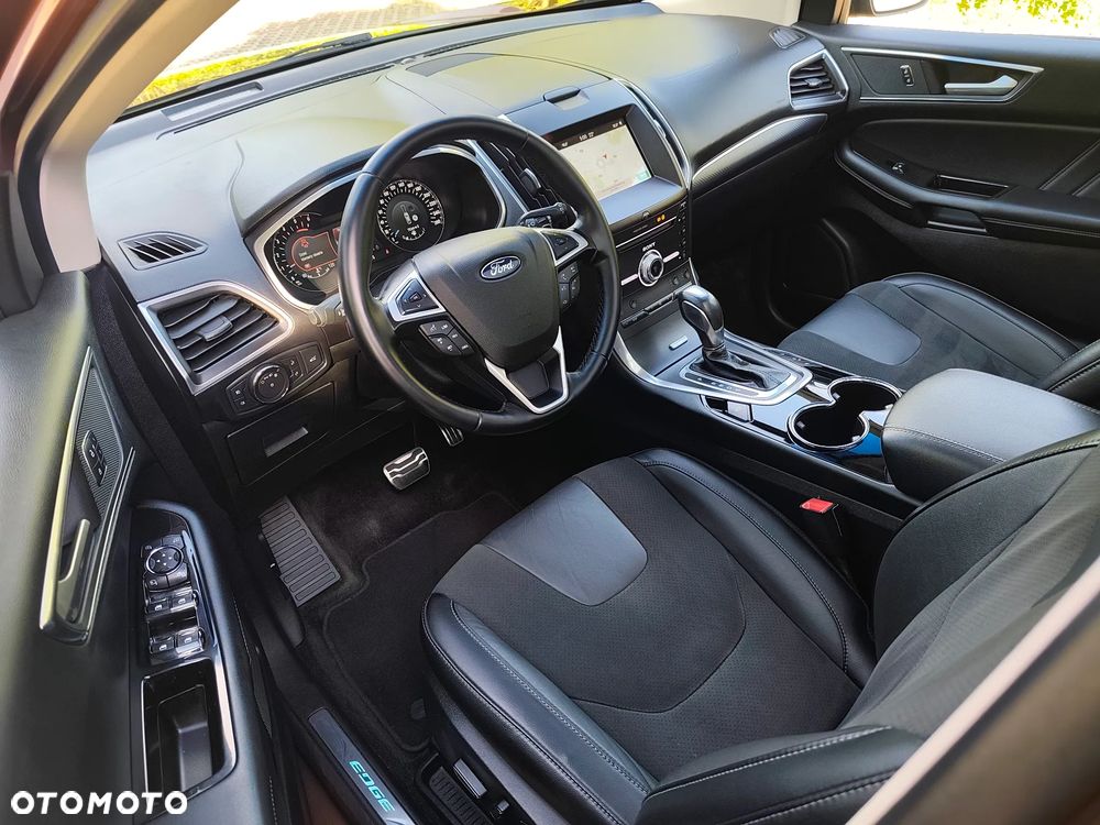 Ford Edge 2.0 TDCi Bi-Turbo 4x4 ST-LINE - 14