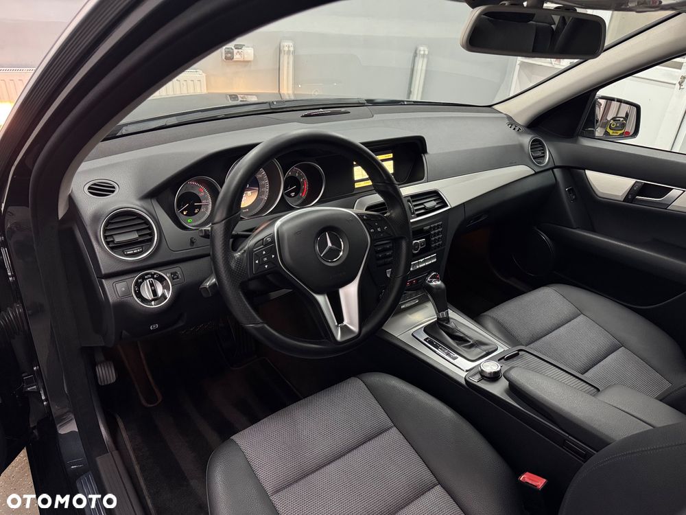 Mercedes-Benz Klasa C 180 Kompressor Automatik Avantgarde - 11