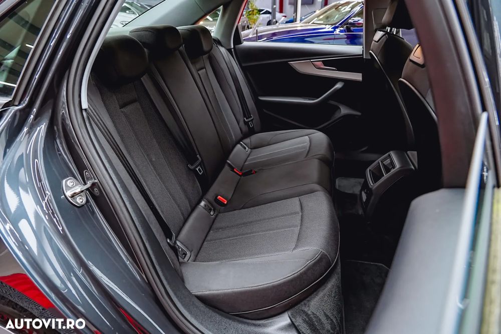 Audi A4 35 TFSI S tronic MHEV Advanced - 8