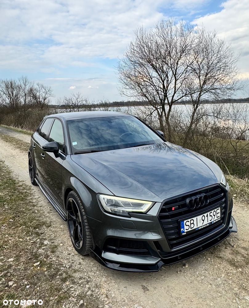 Audi S3 S tronic - 1