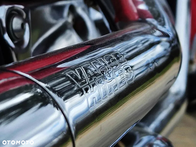 Suzuki VL 800 Volusia - Boulevard C50 - 13