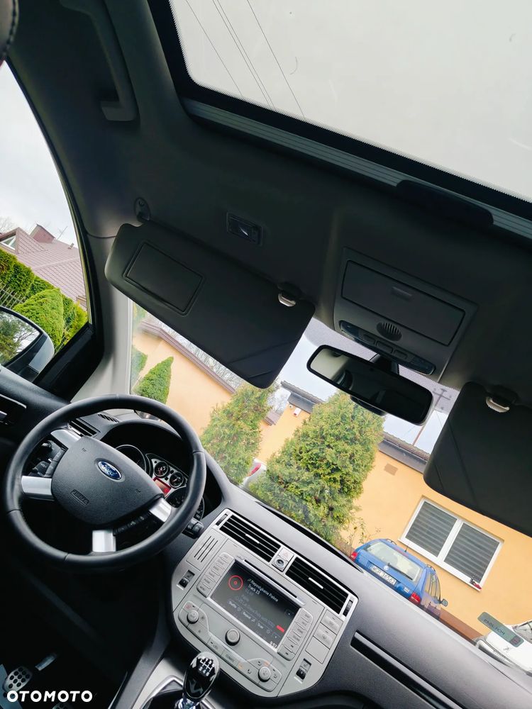 Ford Kuga 2.0 TDCi 4x4 Individual - 36