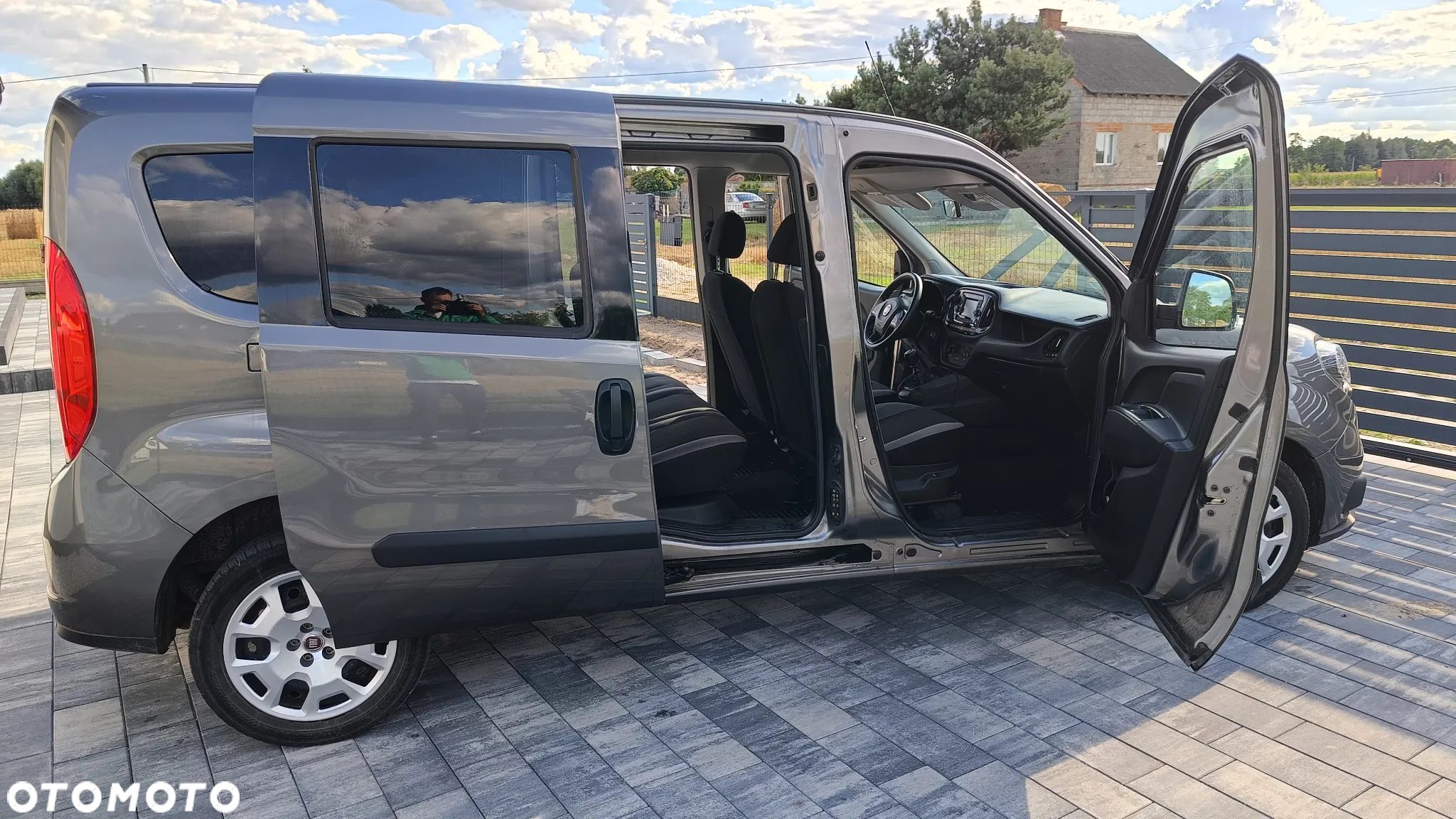 Fiat Doblo 1.6 16V Multijet Lounge - 1