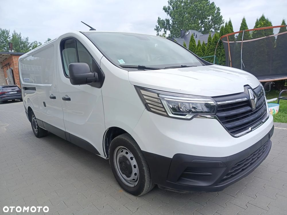 Renault Trafic - 1