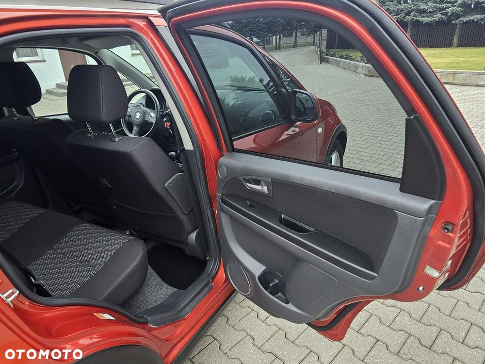 Suzuki SX4 - 21
