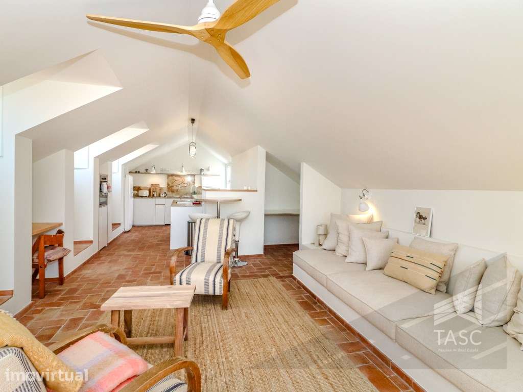 Apartamento T2 Duplex na Trafaria - Grande imagem: 2/22