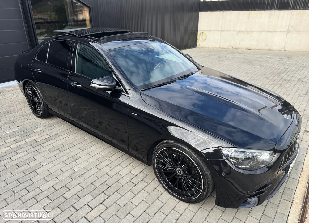 Mercedes-Benz E 300 de 9G-TRONIC AMG Line - 23