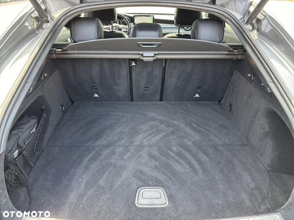 Mercedes-Benz GLC - 15