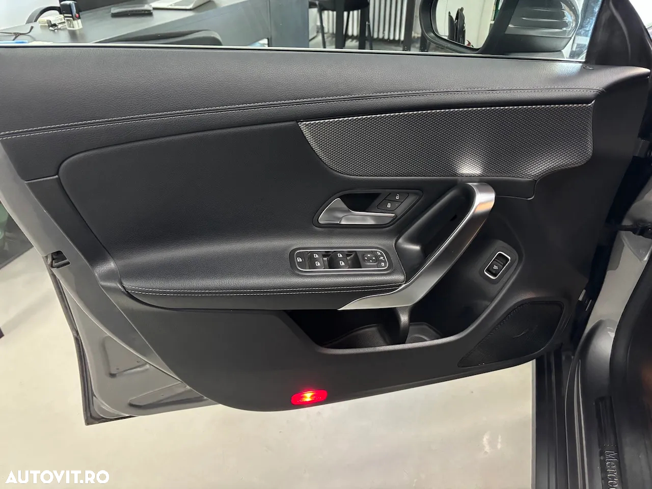 Mercedes-Benz CLA 200 4MATIC Coupe - 9