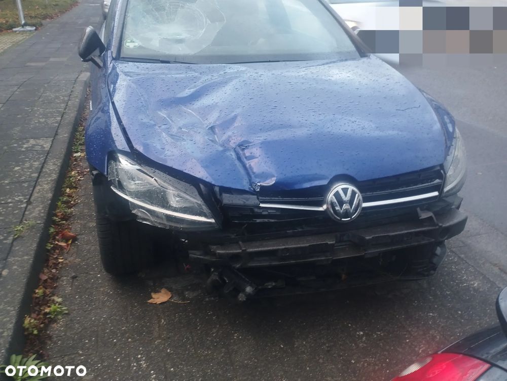 Volkswagen Golf R 4Motion BlueMotion Technology DSG - 4