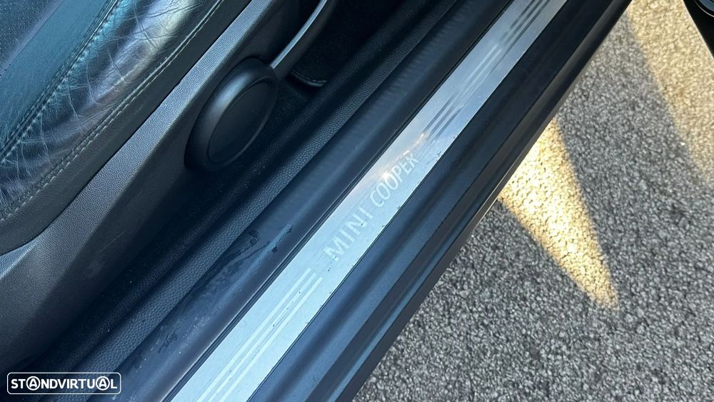 MINI 3 Portas Cooper D - 12