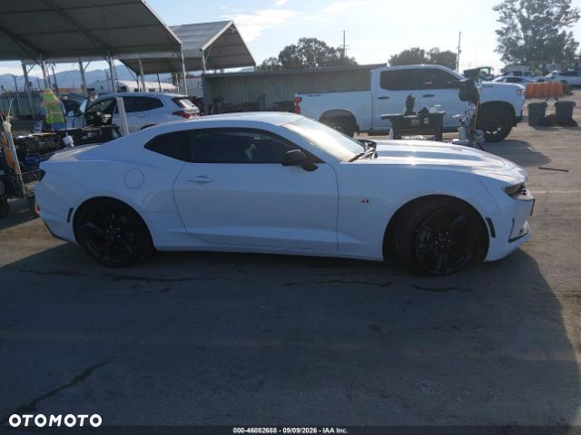 Chevrolet Camaro - 19