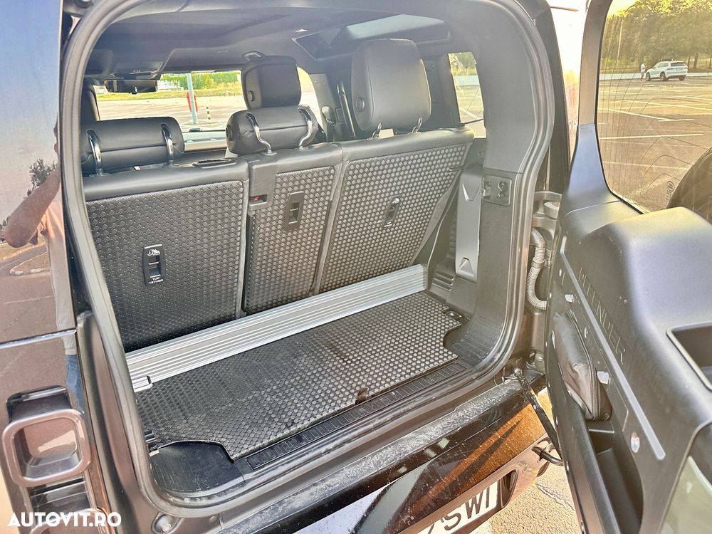 Land Rover Defender 90 3.0 D300 MHEV X-Dynamic HSE - 28