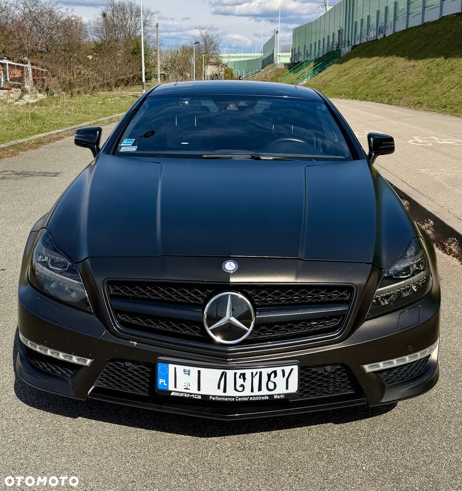 Mercedes-Benz CLS - 14
