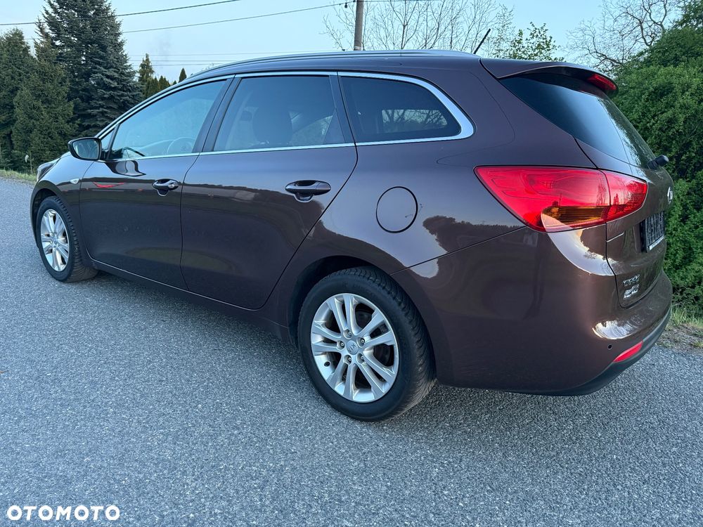 Kia Ceed 1.6 GDI Platinum Edition - 8