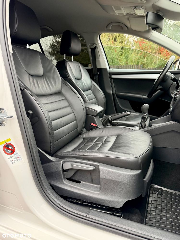 Skoda Octavia 2.0 TDI Sport Edition - 13
