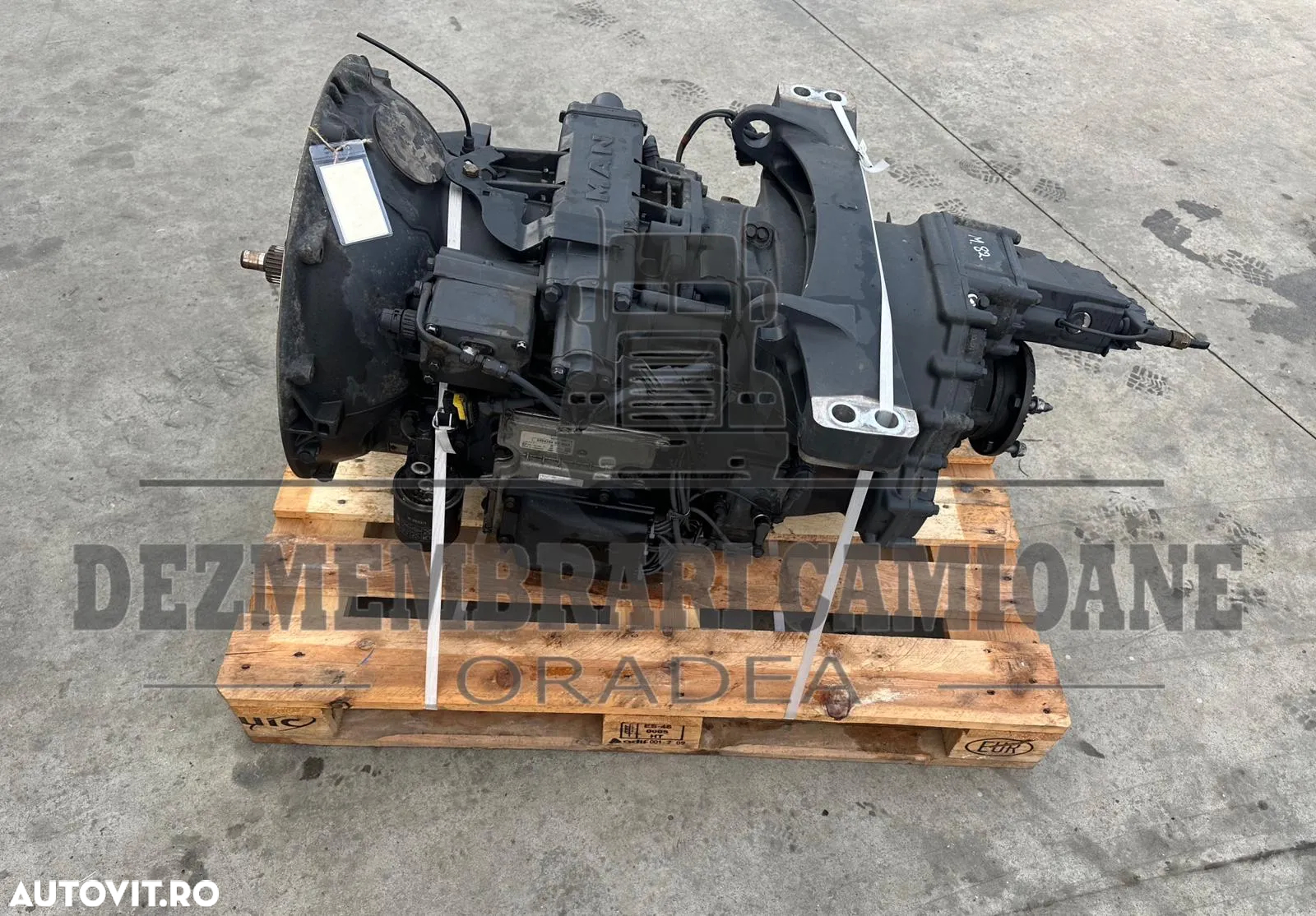 CUTIE DE VITEZE AUTOMATA MAN TGX TIPMATIC 81.32004.6415 GRS905 - 3