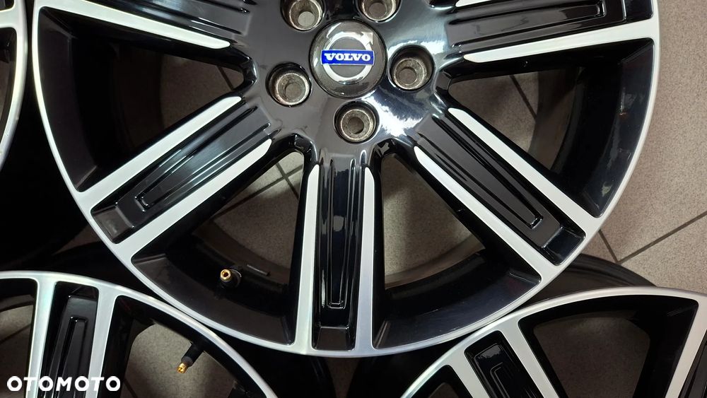 Felgi Aluminiowe 18 Volvo XC 60 5x108 ET 55 - 9