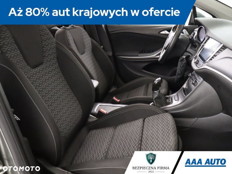 Opel Astra - 11