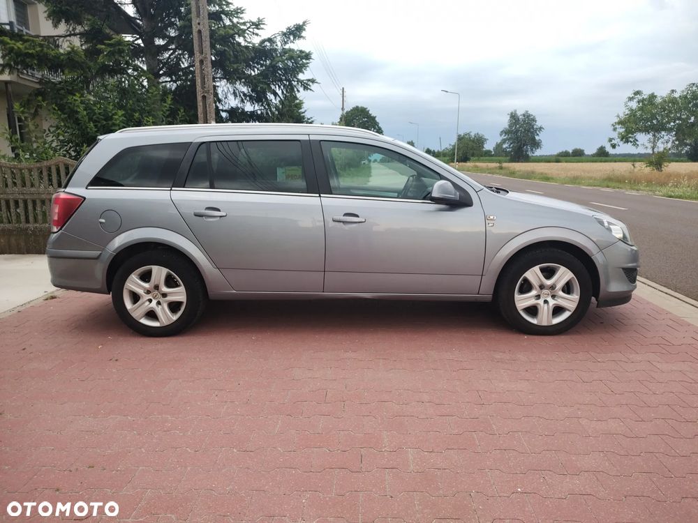 Opel Astra 1.4 Edition 111 Jahre - 19