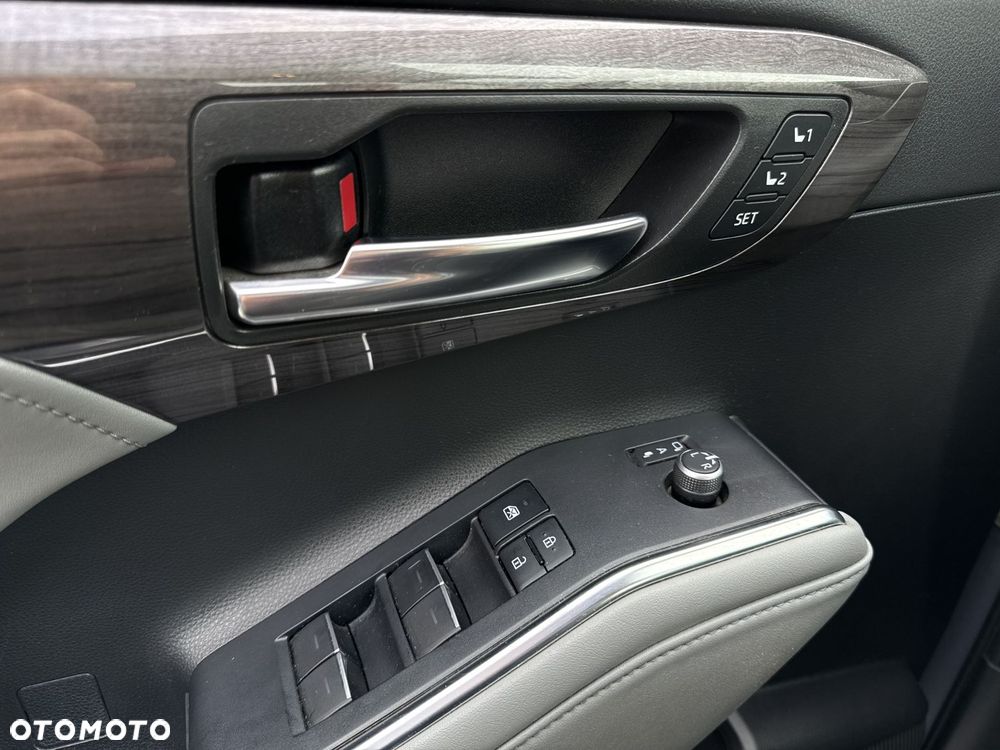 Toyota Highlander - 17