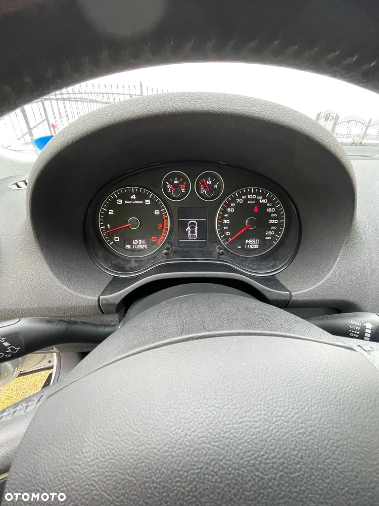 Audi A3 Sportback 1.6 Ambition - 28